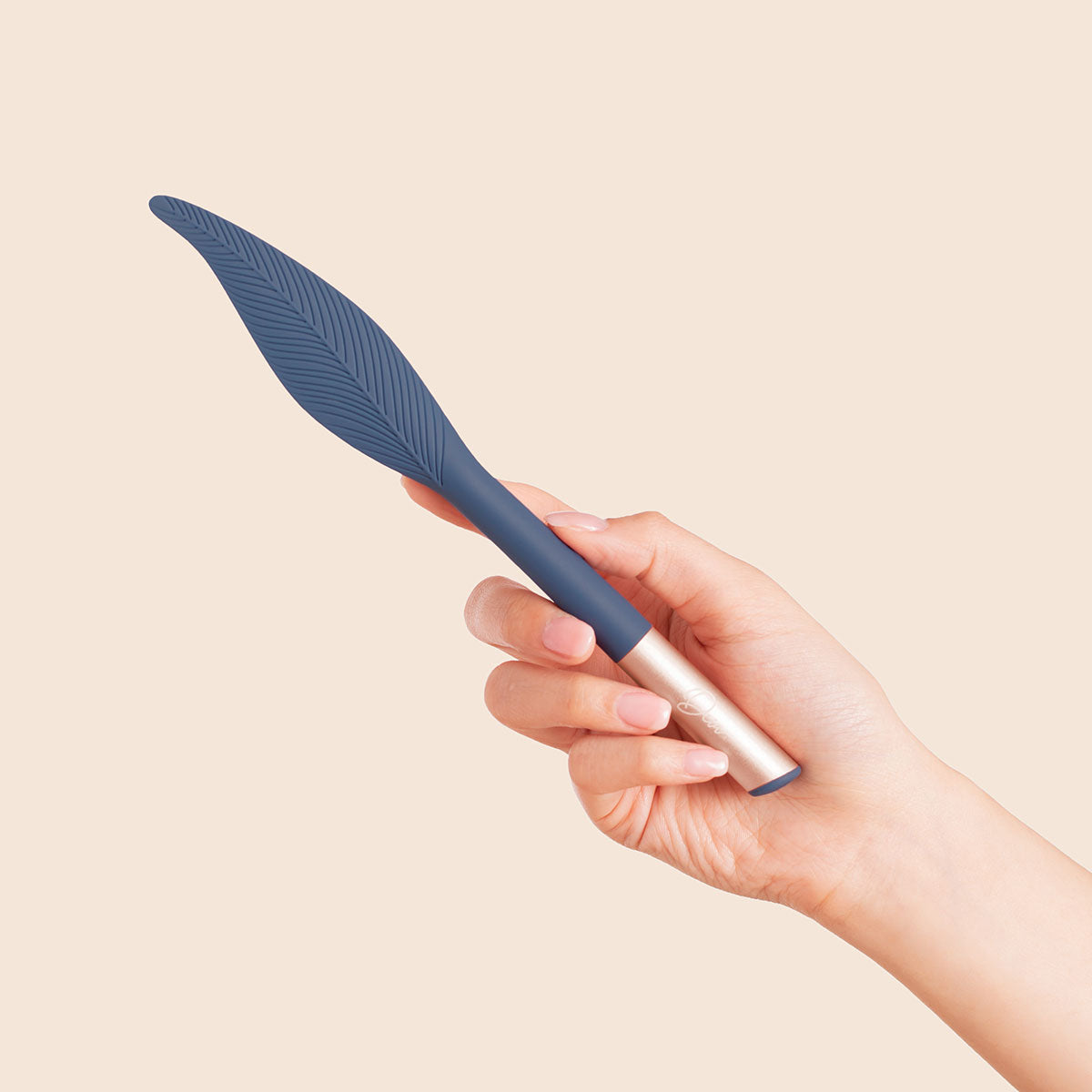 Deia The Feather Vibrating Tickler Silicone Blue - Zateo Joy