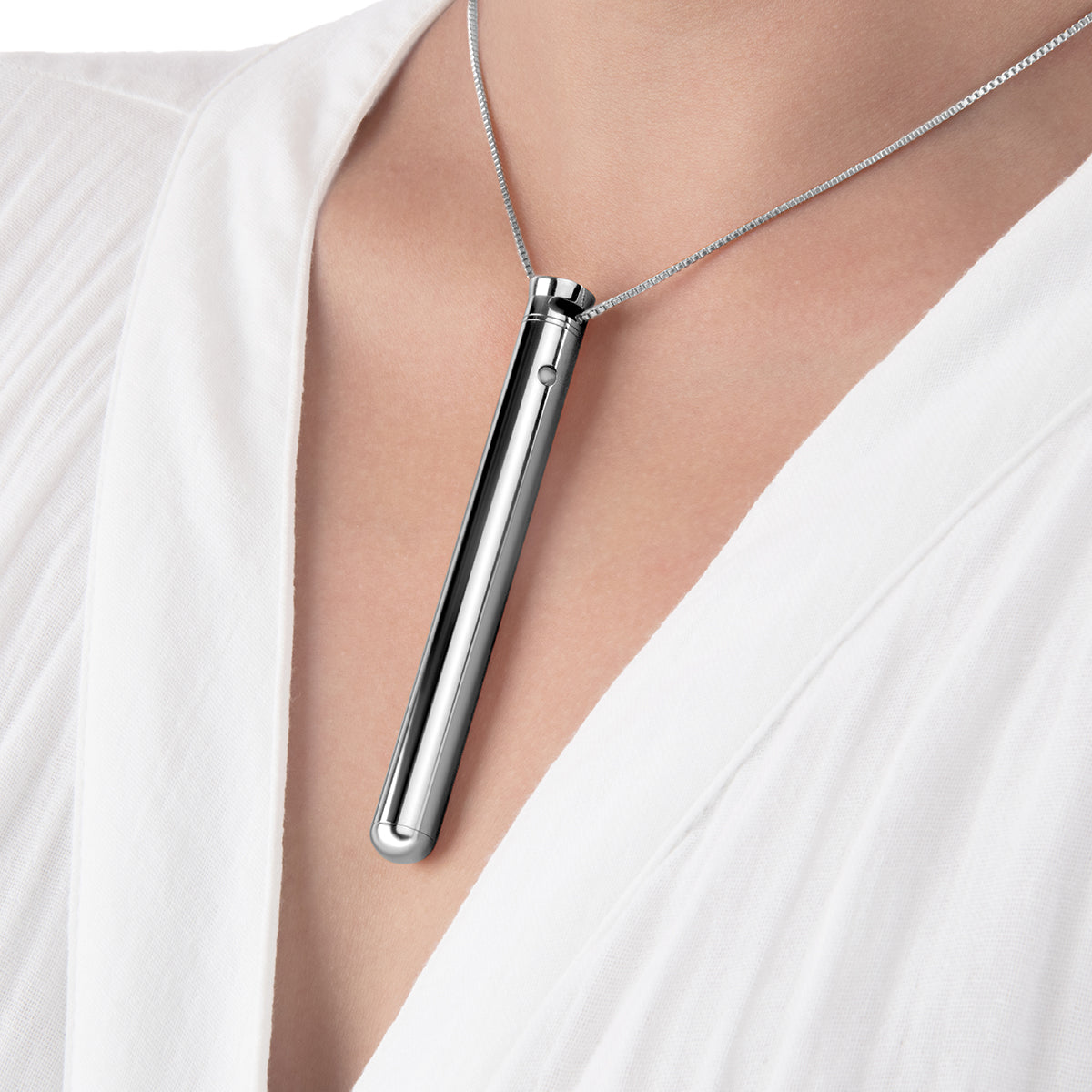 Le Wand Necklace Vibe Rechargeable Discreet Jewelry Vibrator Silver - Zateo Joy